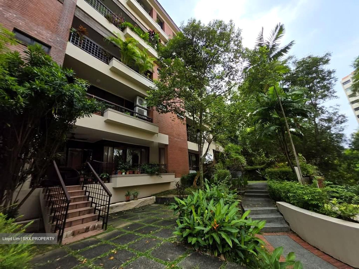 Sutton Place (D10), Condominium #596389371